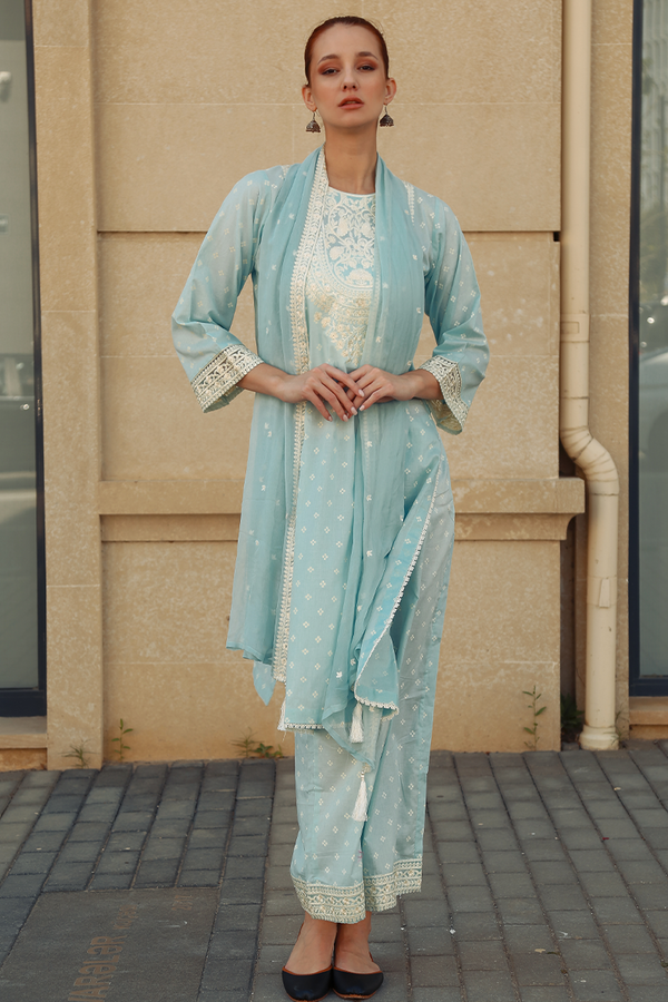 Celestial Grace - Ice blue